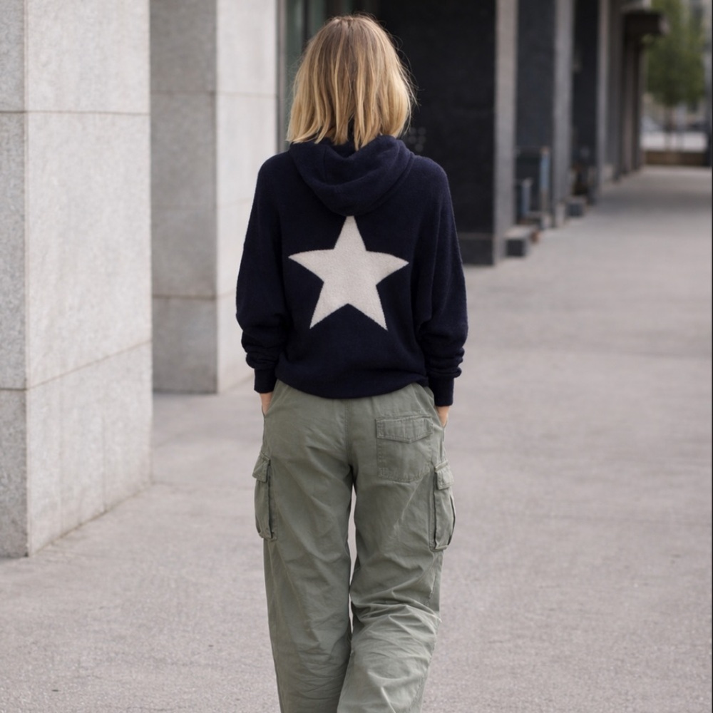 360 Sweater Cashmere Navy & White Star Dolman Sleeve Hoodie | Super Soft | M